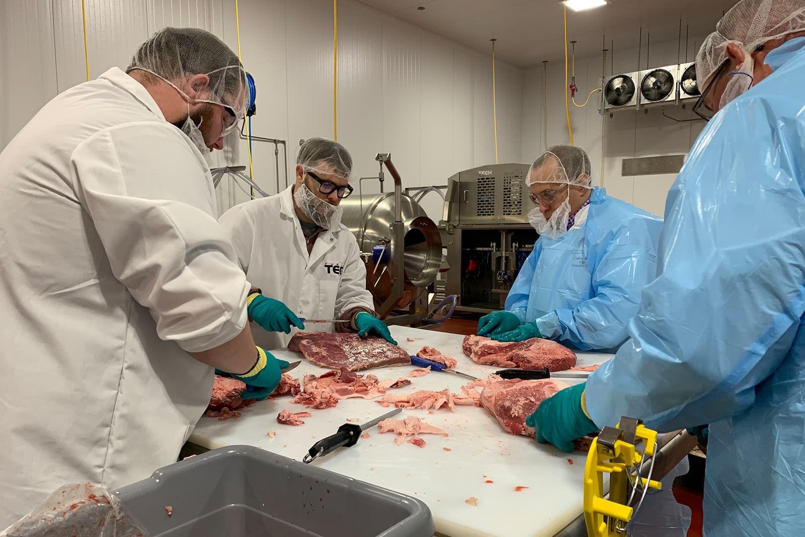 poly top cutting table beef