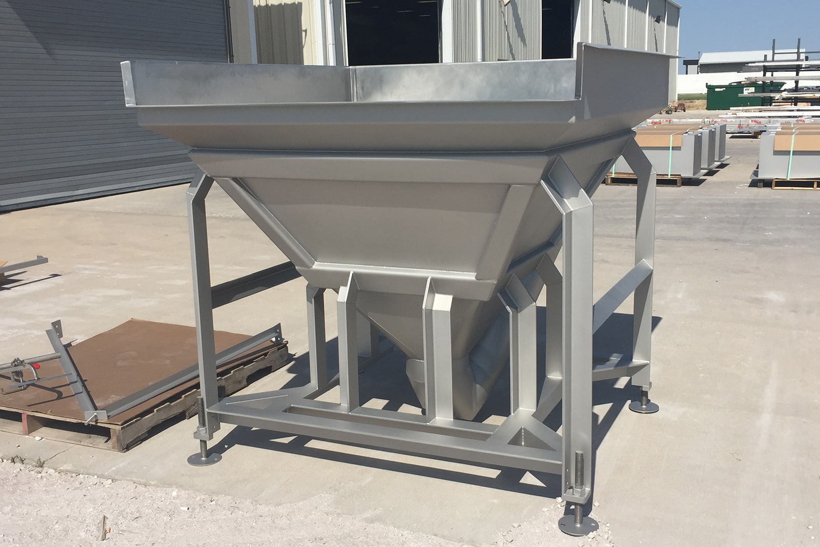 Large Capacity Hoppers - FusionTech