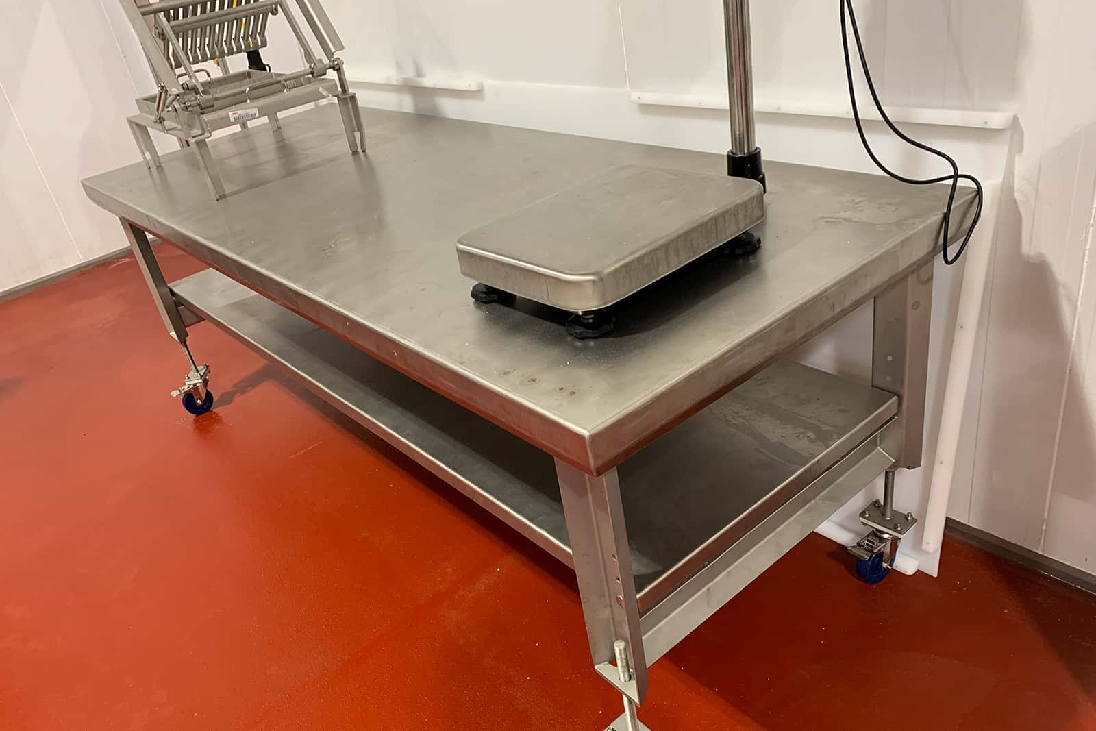 Standard_tables_COVER2 stainless steel tables